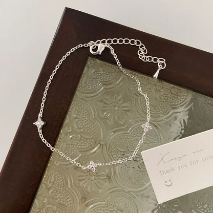 Petale Shell Bracelet