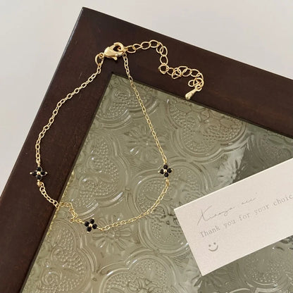 Petale Shell Bracelet