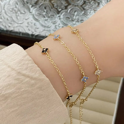 Petale Shell Bracelet