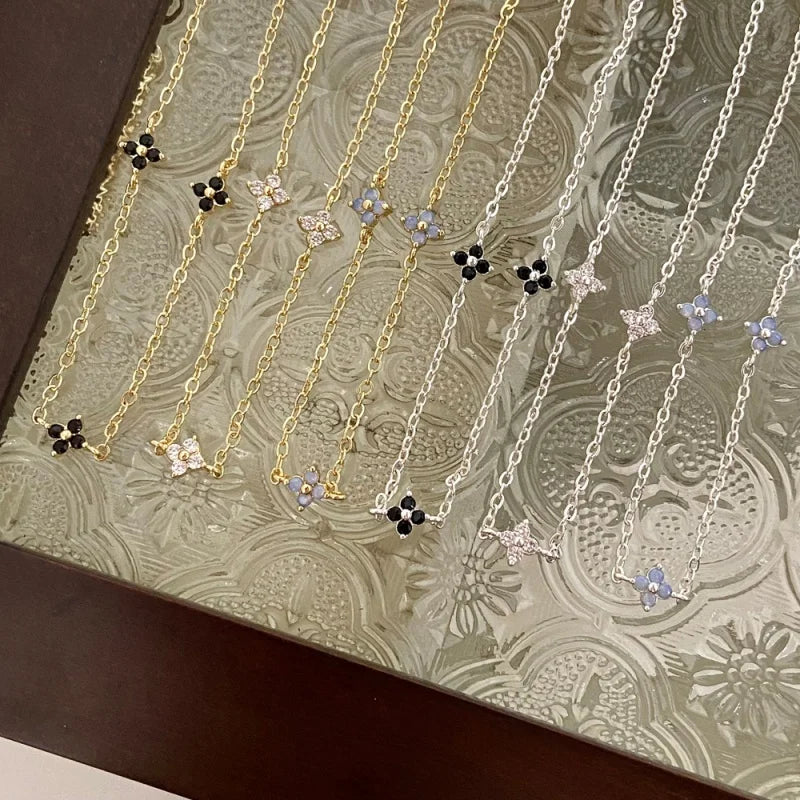Petale Shell Bracelet