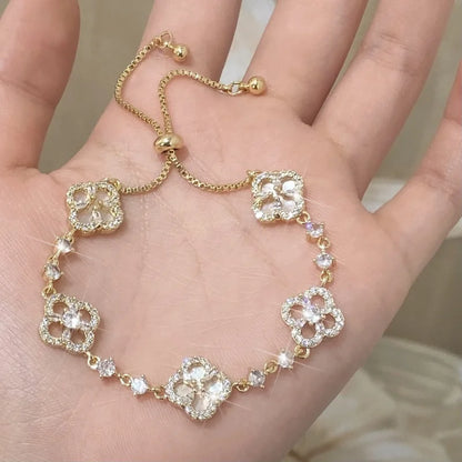 Petale Shell Bracelet